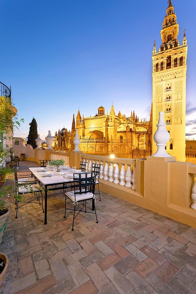Unique Penthouse Giralda Views. Virgen de los Reyes