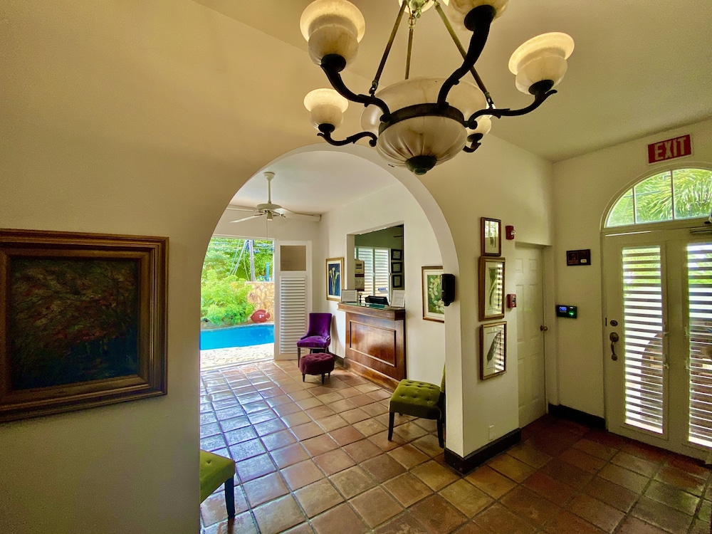 At Wind Chimes Boutique Hotel - Property Image 2