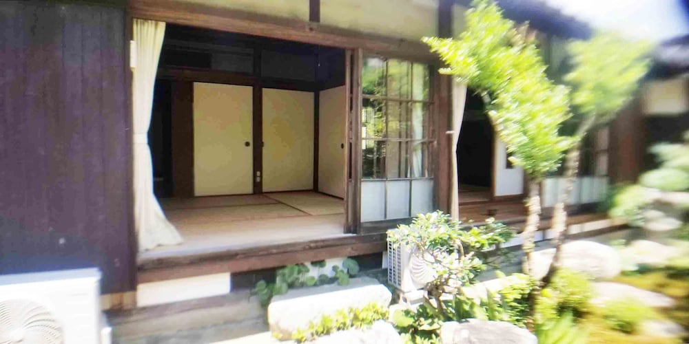 Tuwano sou view 2
