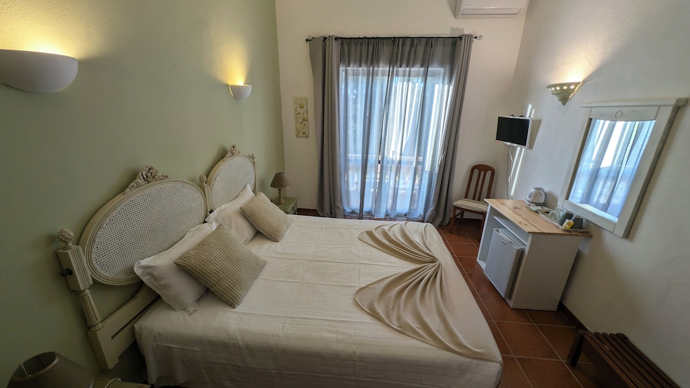 Casa Rosa Montes view 4