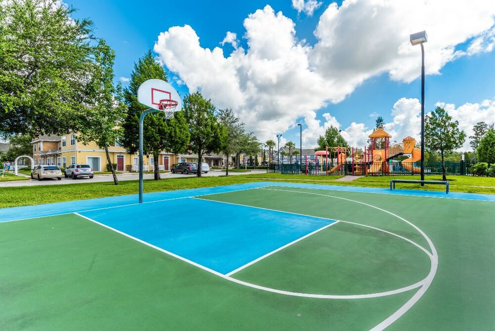 Ec21ha - 3 Bedroom Townhome In Villas at Seven Dwarfs Lane, Sleeps Up To 6, Just 6 Miles To Disney