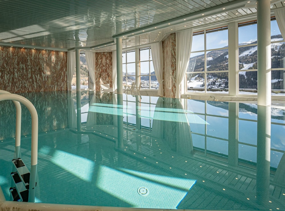 Bad Kleinkirchheim Lush and Spacious Villa With Indoor Pool and Wellness