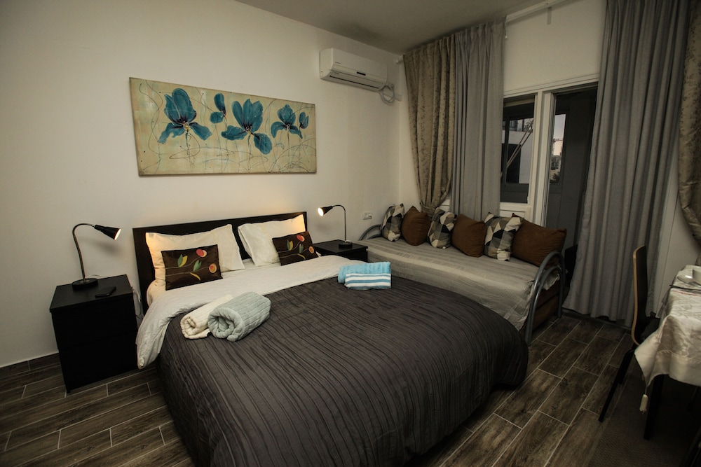 Elena Apartments