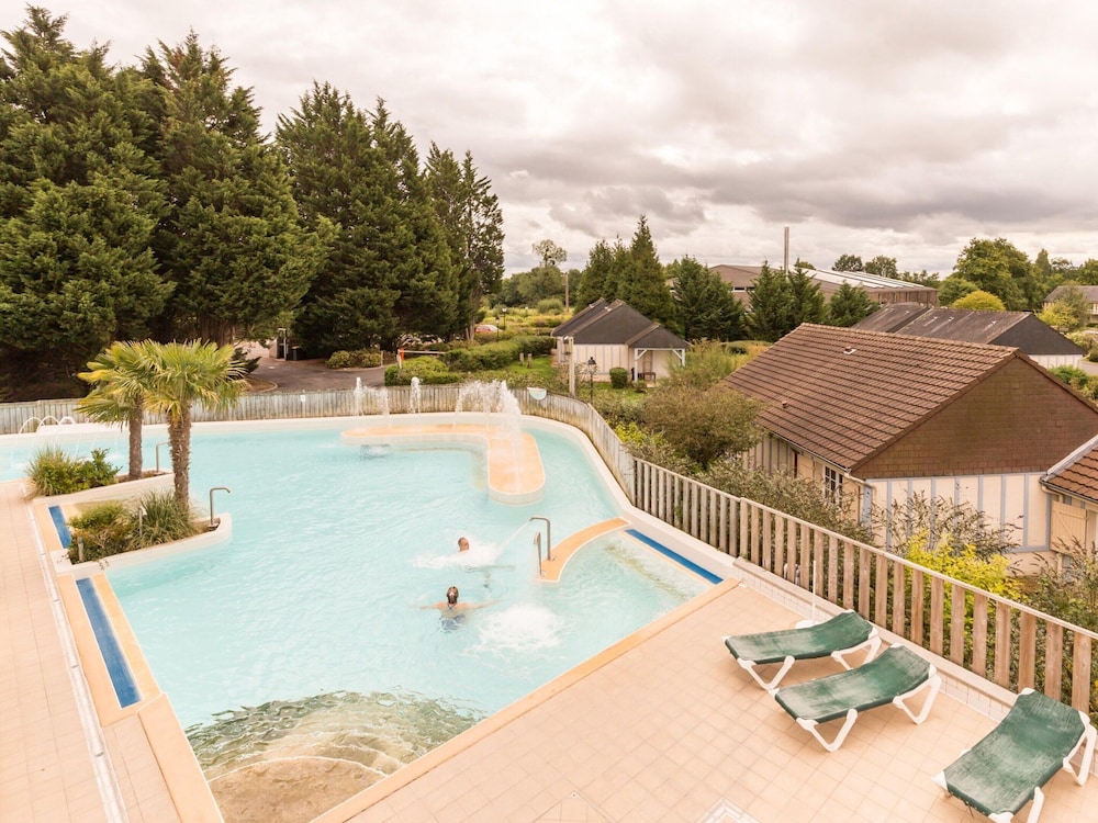 Apartment in Residence Normandy Garden, Branville