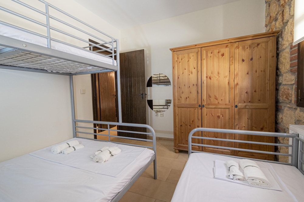 Mafalda House by Travel Pro Services view 4