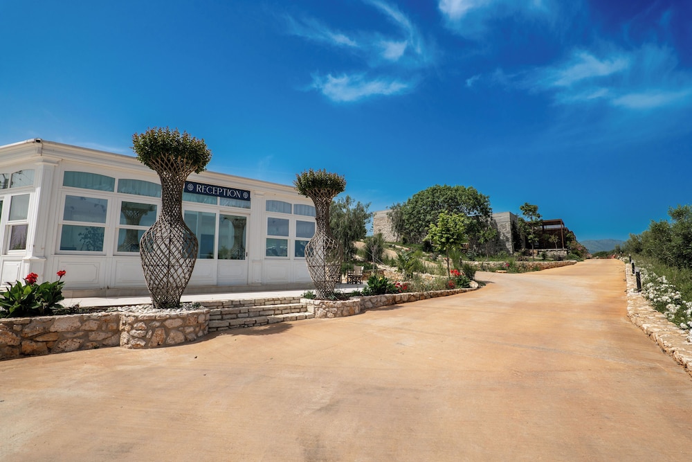 Arameras Beach Resort 62