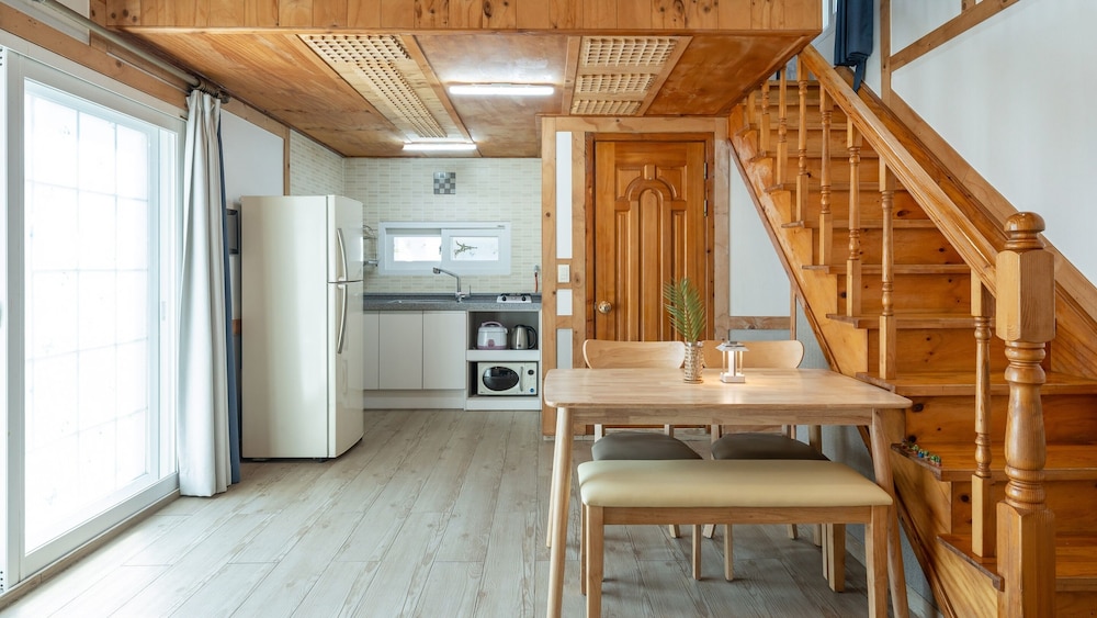Gapyeong Iris Pension