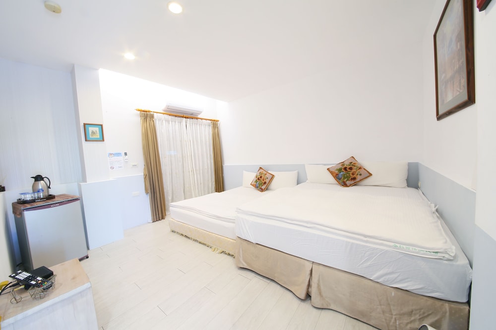 Dong Shan He B&B