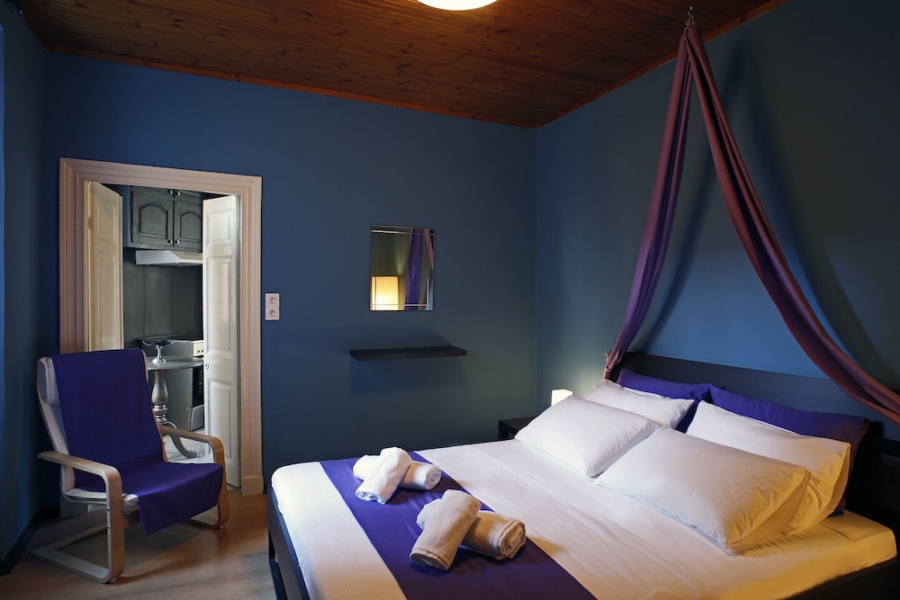 Pheelia Suite by Corfuescapes view 3