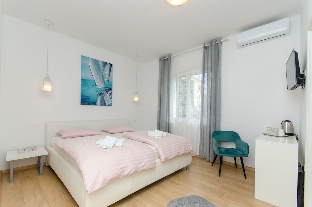 Split Vacations - Apartment and Room Columbo - Property Image 19