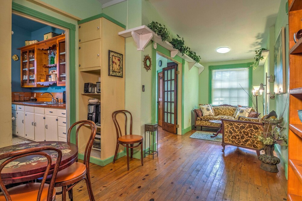 Russellville House w/ Garden - Walk to Main Street view 2