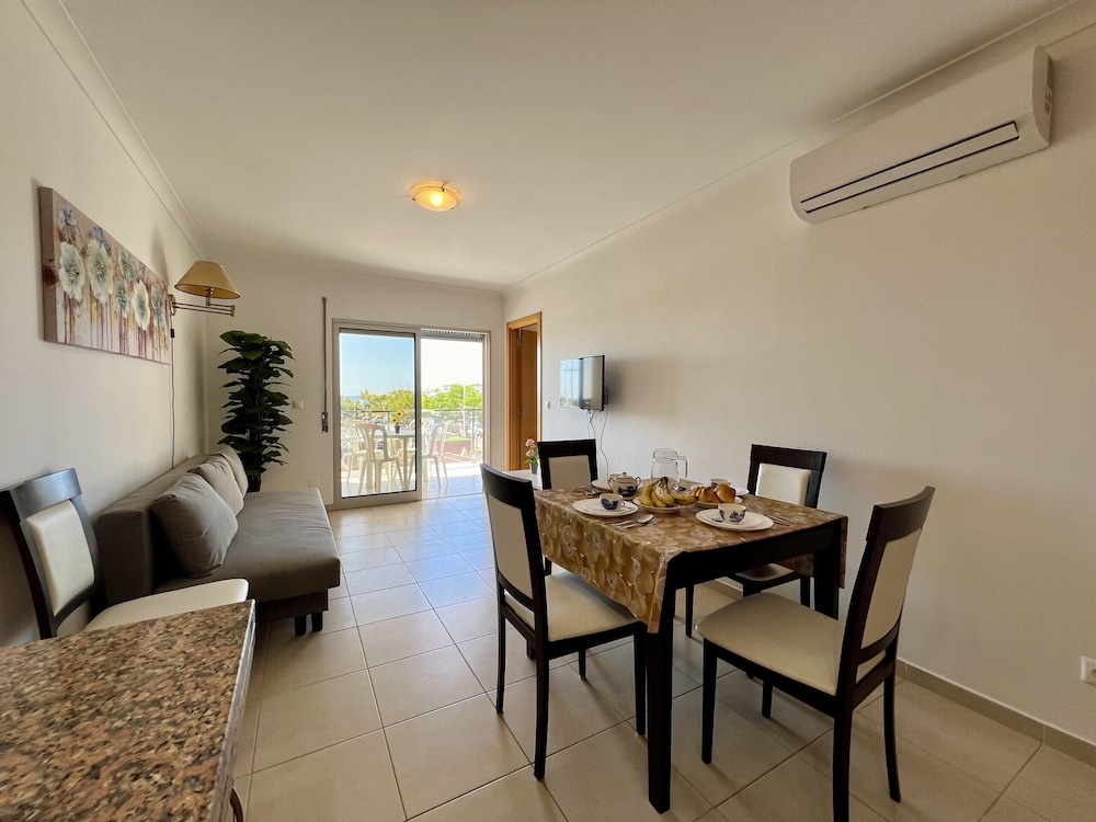Monte Gordo Beach Ocean View 4 by Homing