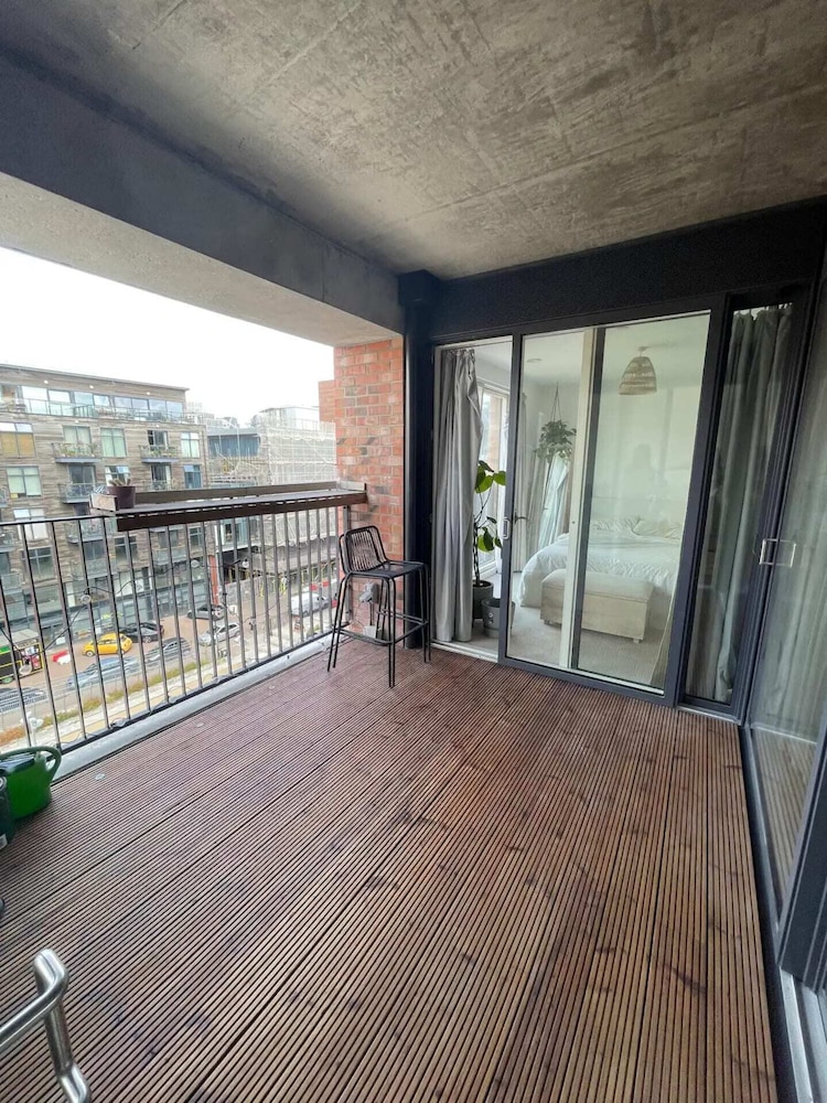 Beautiful & Bright 2BD Flat - Hackney Wick