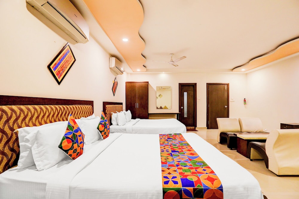 Fabhotel Suncity