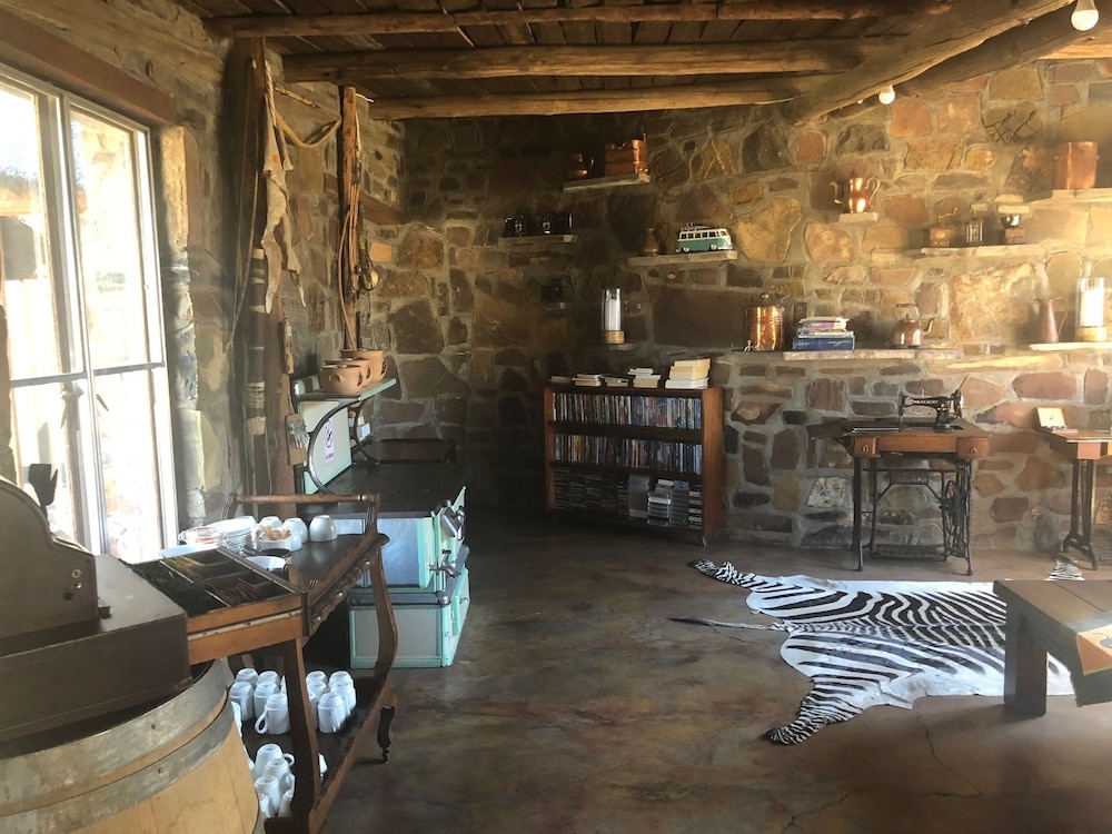 Sesriem Vacations - Tsauchab River Lodge - Property Image 2