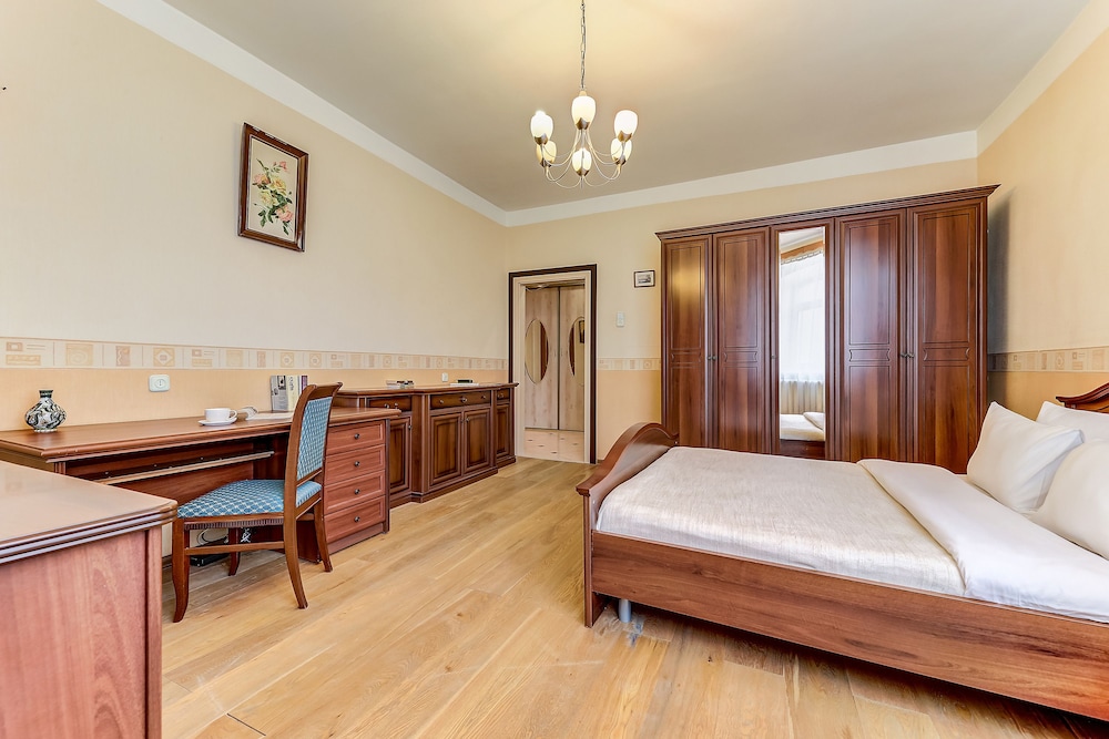Welcome Home Apartments Kazanskaya 39 view 5