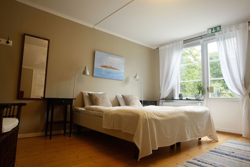 Villa Akvarellen Bed & Breakfast