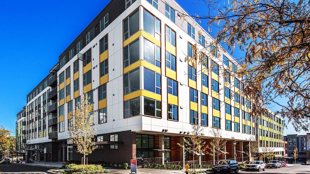 Domicile Suites at Venn on Main - Property Image 3