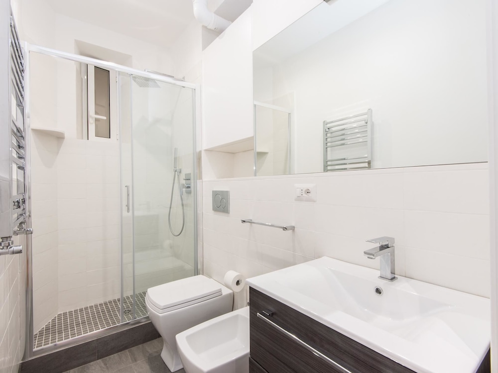 RSH San Cosimato Luxury Bright Apartment