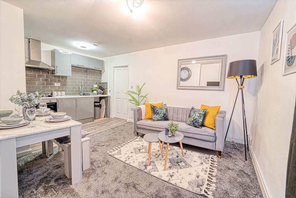 Host Stay New Street Residence