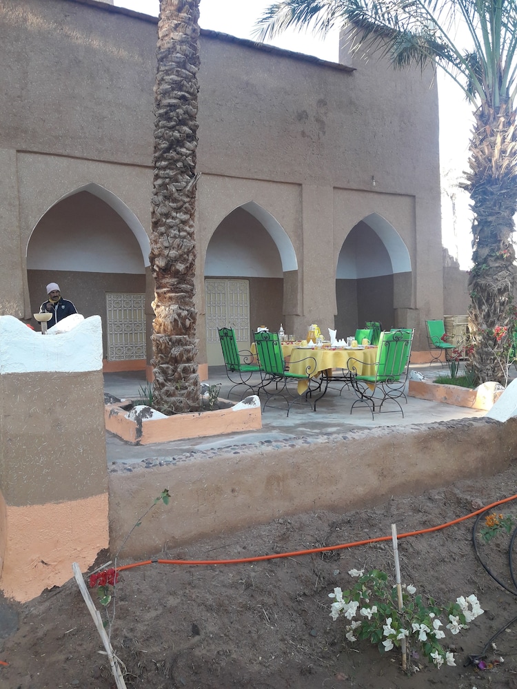 Riad Tagmadart Ferme D'hôte