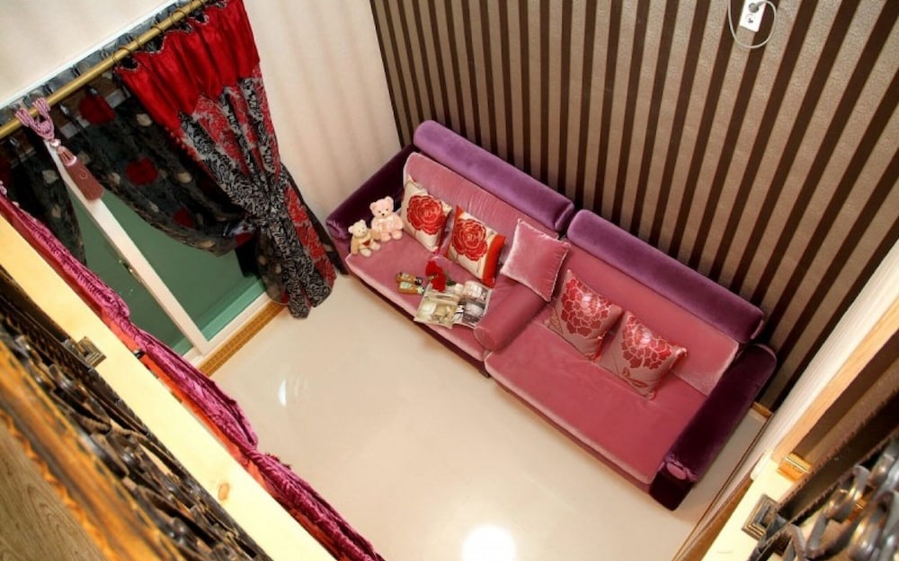 Photo 47