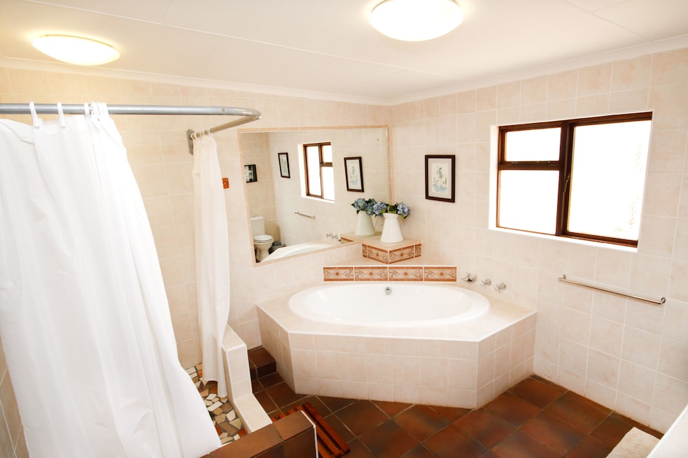BOTTERKLOOF RESORT