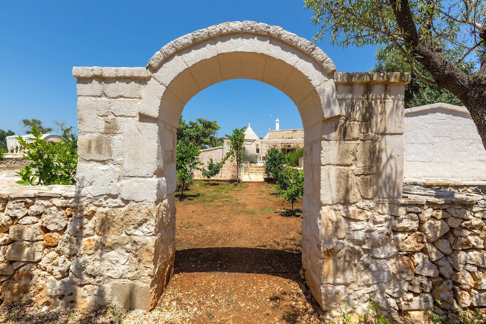 Trulli Ion