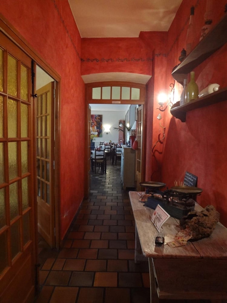 Hotel le Relais - Property Image 15