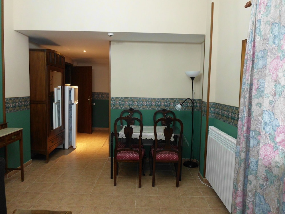 Apartamentos Remanso del Río Razón