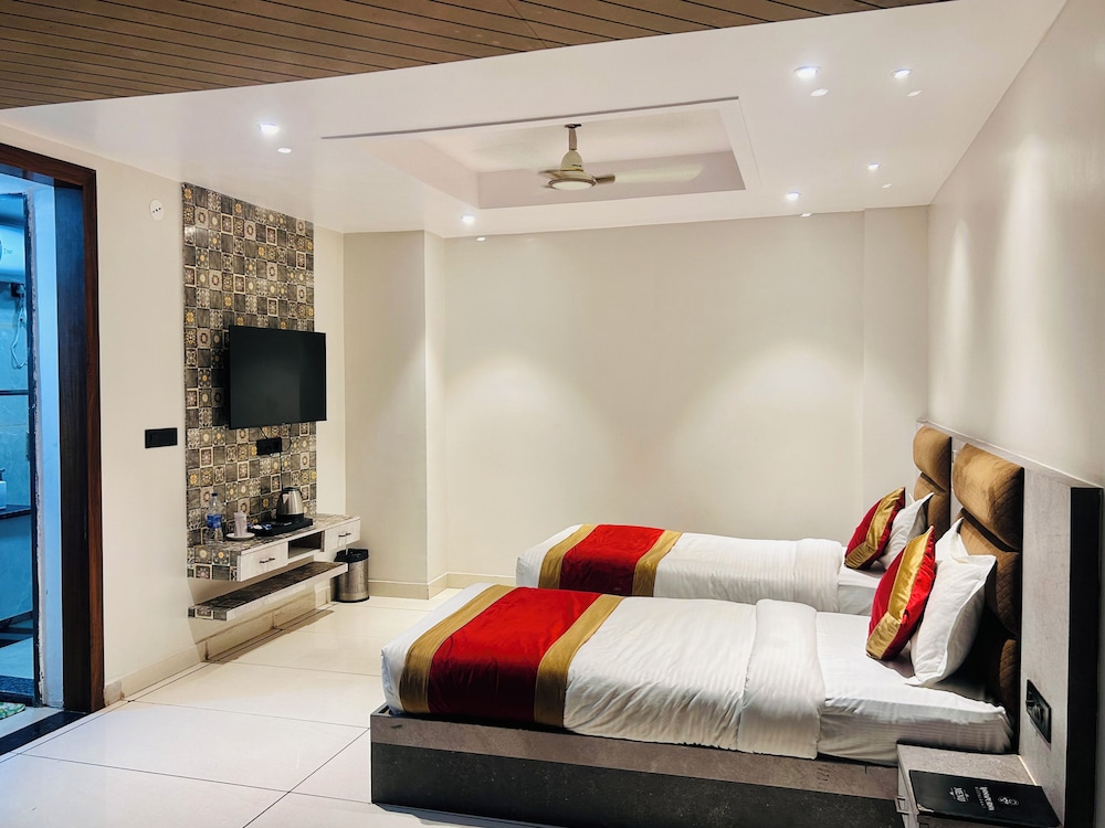 Hotel Kamakhya Inn