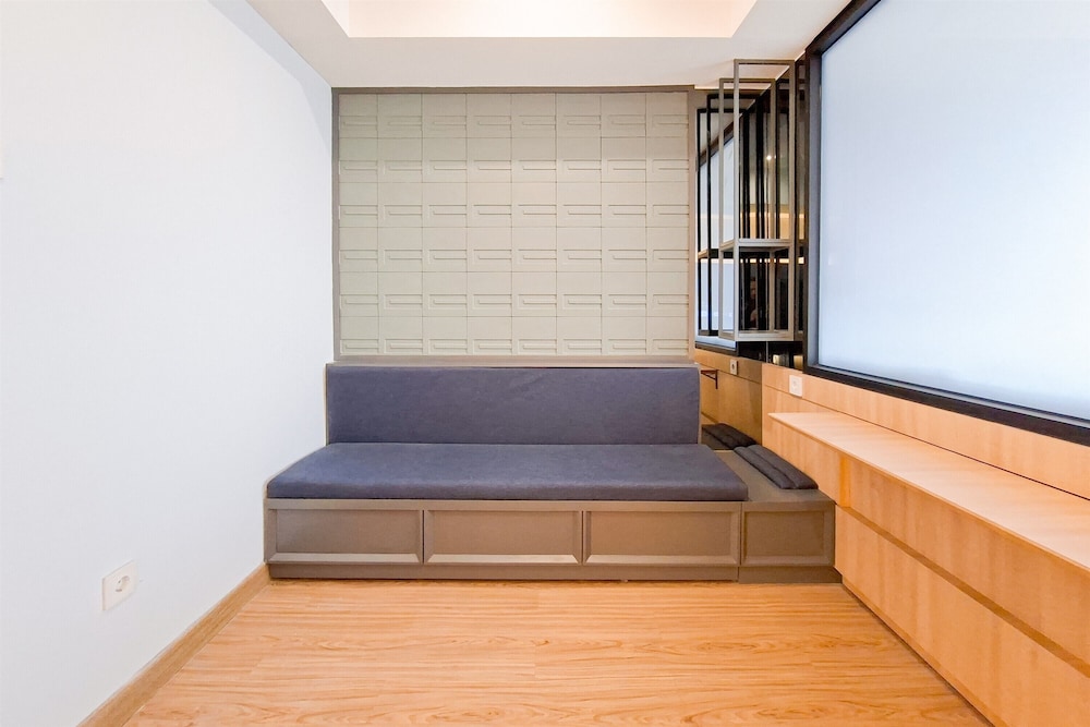 1Br Near Alam Sutera Mall At Collins Boulevard Apartment