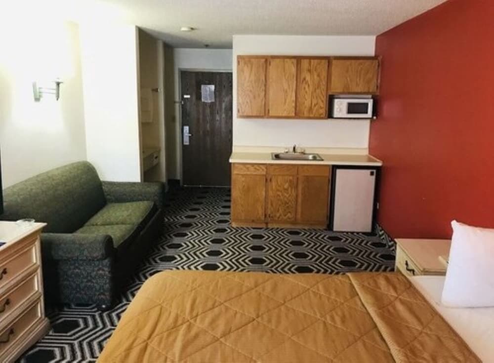 Kings Inn By OYO Calumet Park I-57 - Property Image 4