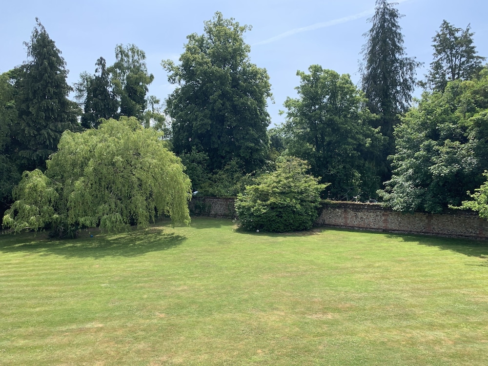 Badgemore Park B&B and Golf Club