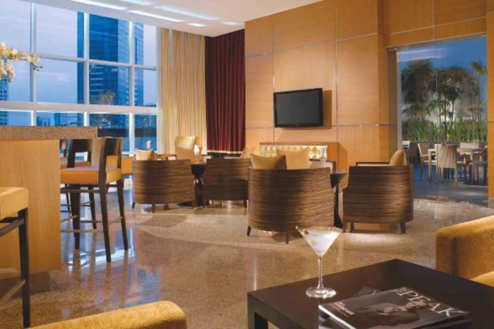 Oakwood Premier Cozmo Jakarta
