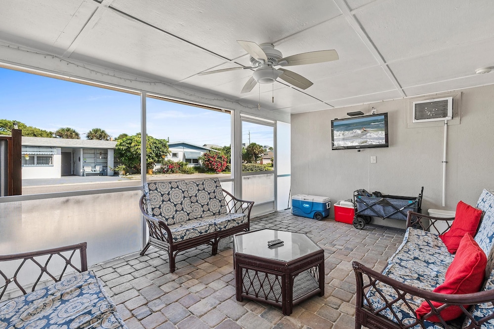 Beachside Oasis