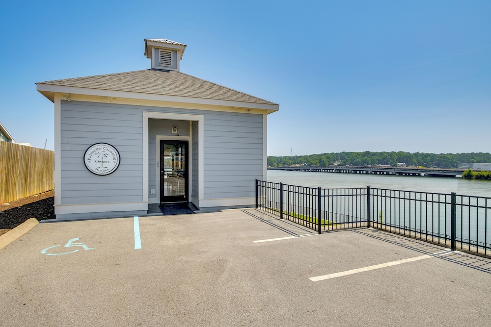 Walk to Marina: Lake Greenwood Retreat w/ Hot Tub