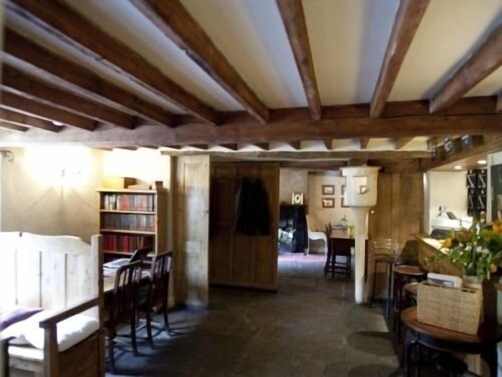 The Finchs Arms