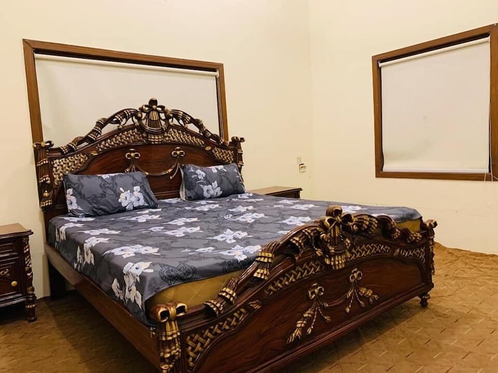 Super Golden Guest House view 5