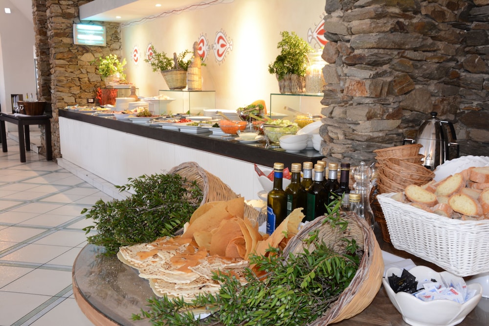 UNAHOTELS Club Hotel Ancora photo 2