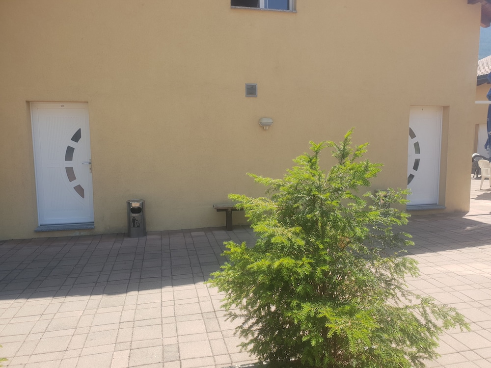 Photo 40