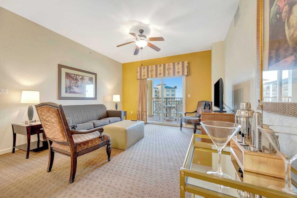 2BR Fireworks View With Pool Spa 5 Minutes to Disney