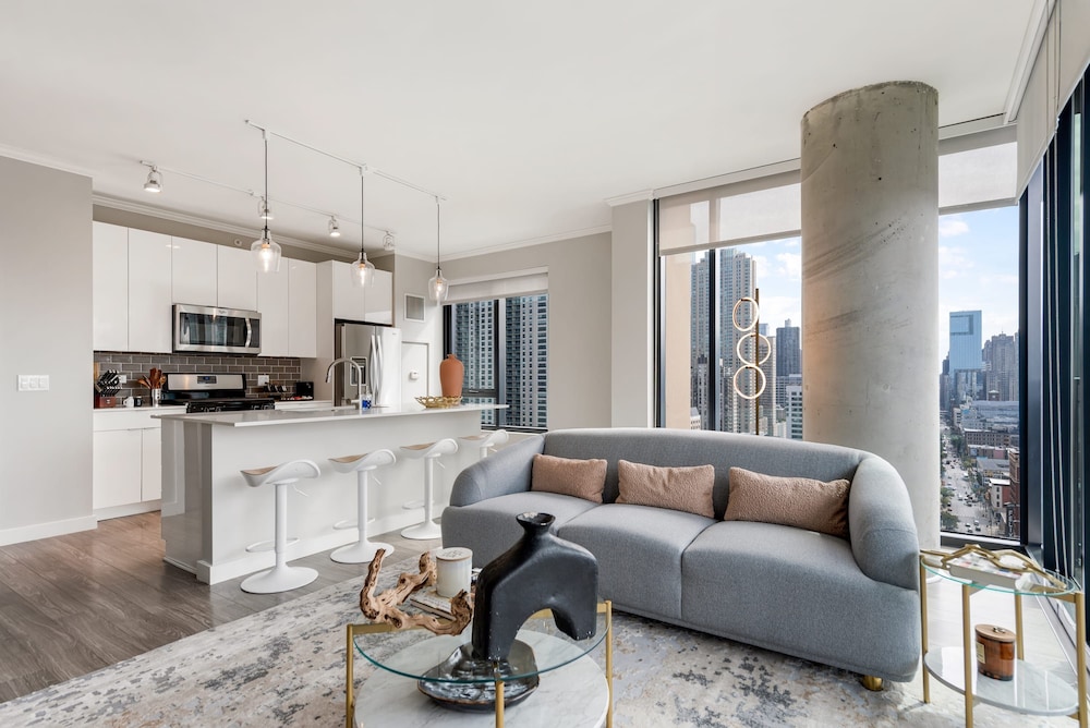 Group Hub 3 Designer 2BR Steps to Mag Mile