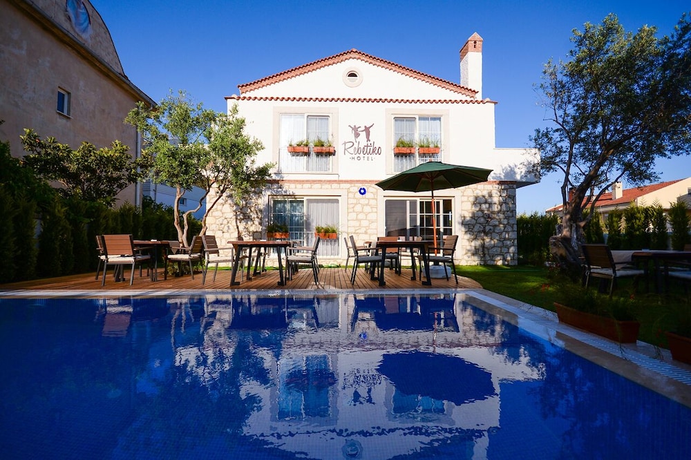 Hotel Alaçatı Otel Rebetiko - Image 1