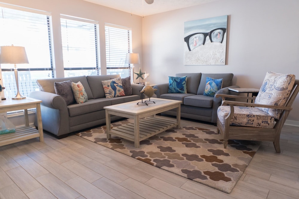 Southwind by LSI Vacation Rentals