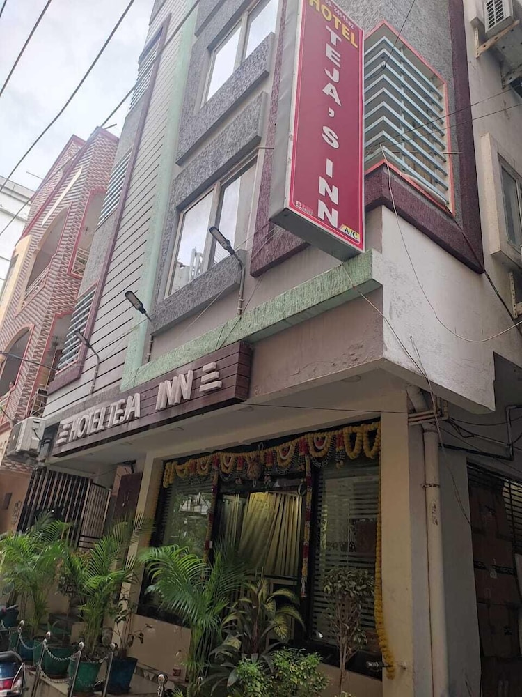 HOTELTEJAS INN