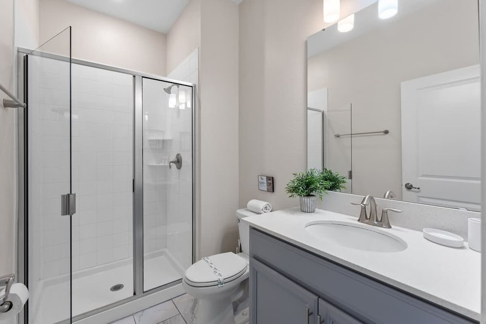 Amazing Resort Near Disney 4BR Townhome