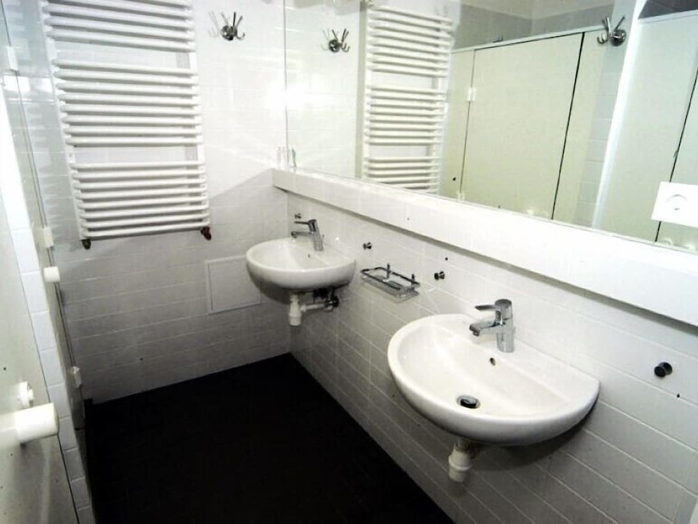 Hostel Chmielna 5 Rooms & Apartments
