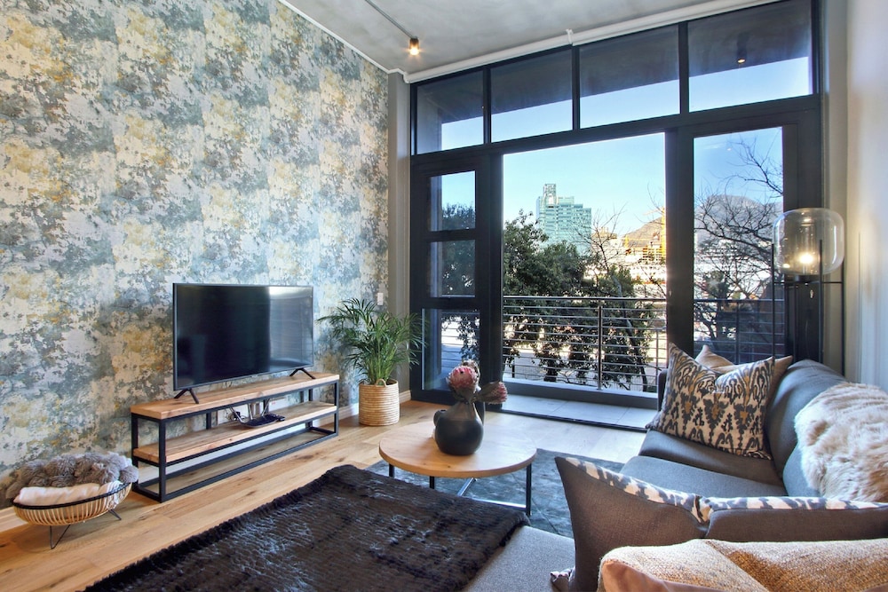 Docklands Deluxe Apartments by ITC Hospitality