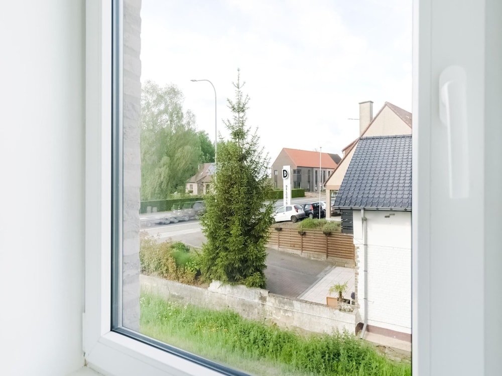 Modern Holiday Home in Ronse With Garden